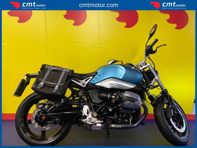 BMW R nine T