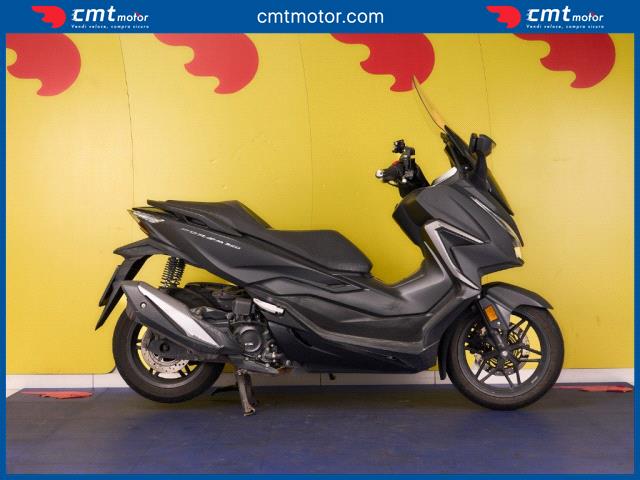 Honda Forza 350
