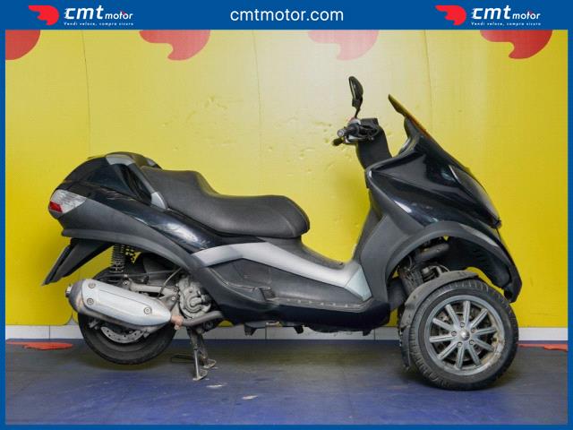 Piaggio MP3