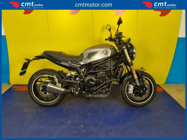 Benelli Leoncino 800