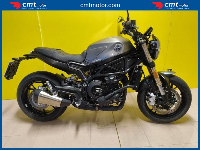 Benelli Leoncino 800