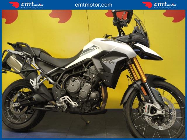 Triumph Tiger 900