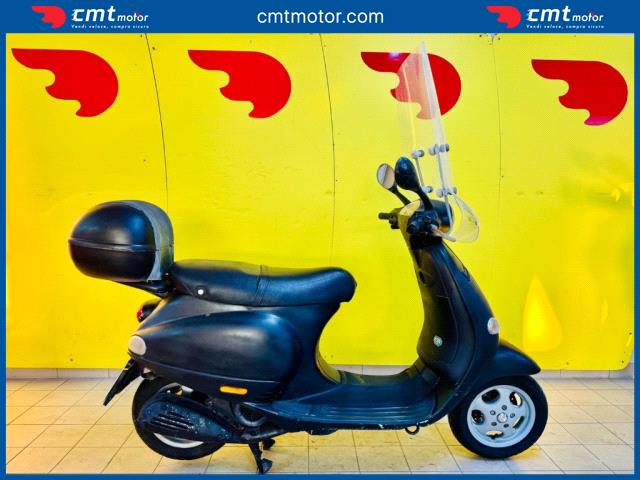 Piaggio Vespa 125 ET4