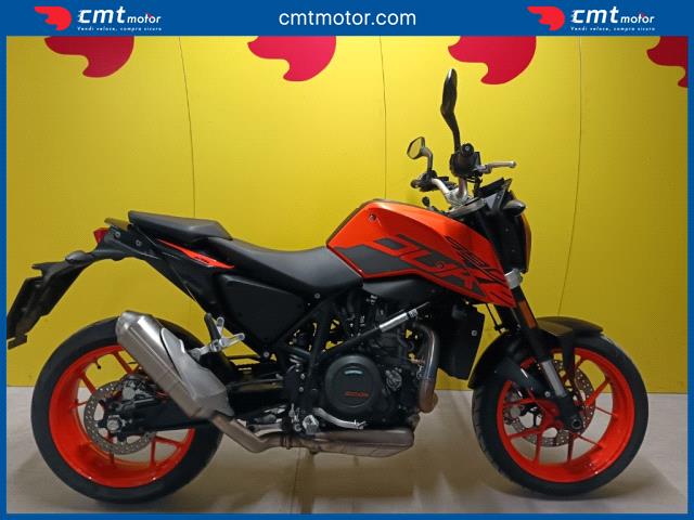 KTM 690 Duke