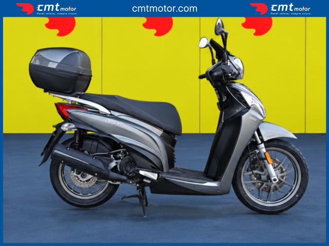 Kymco People 125 - Boltiere (BG) - Corso Europa Ang. S. Marco