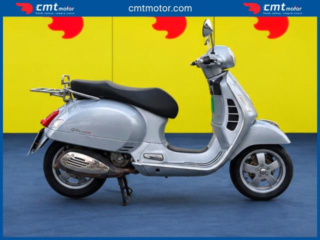Vespa GTS 250