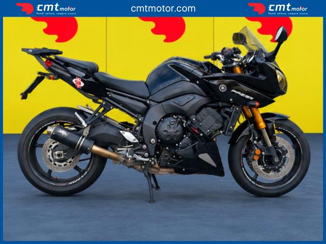 Yamaha Fazer 8