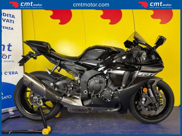Yamaha YZF R1