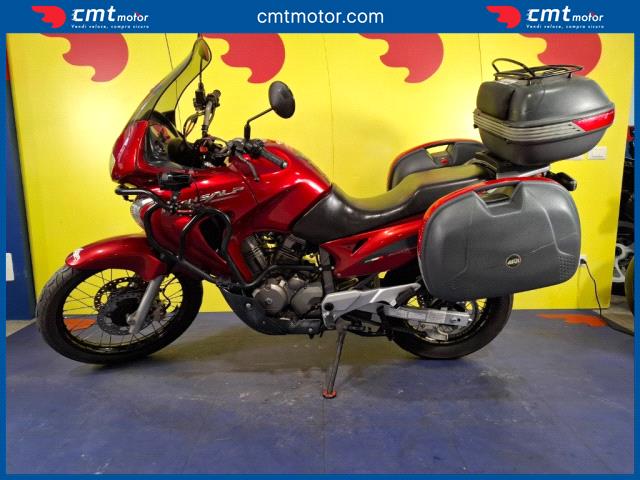 Honda Transalp XL 650V - Busto Arsizio (VA) - Via Quintino Sella, 3