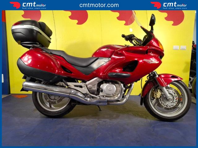 Honda Deauville 650