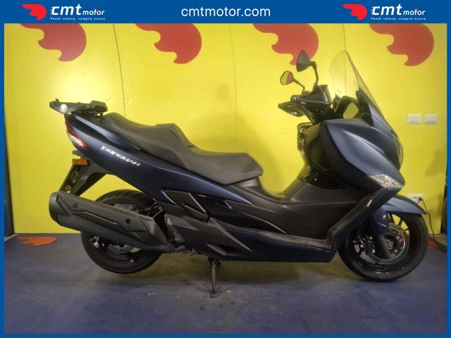 Suzuki Burgman AN 400