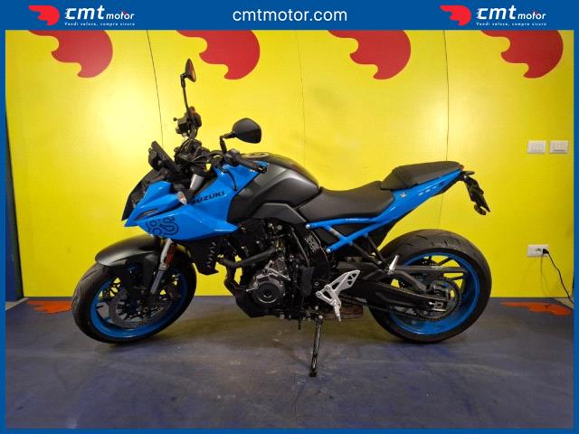 Suzuki GSX-8S