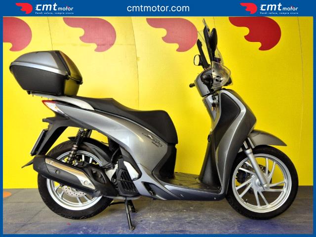 Honda SH 125 - Calcinato (BS) - Via Statale, 39