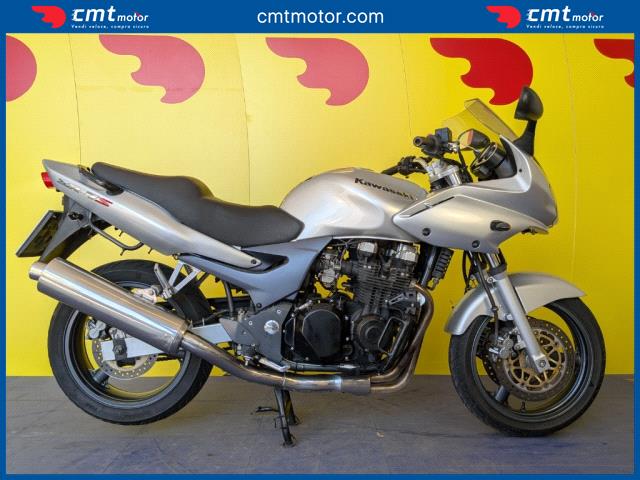 Kawasaki ZR 7S