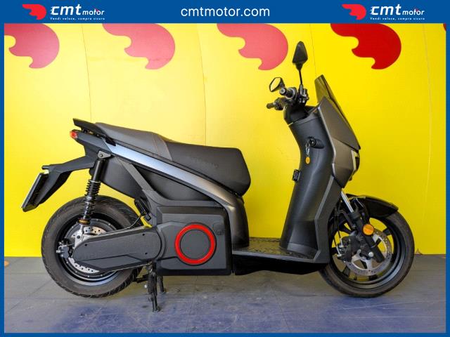 SEAT MO' eSCOOTER 125