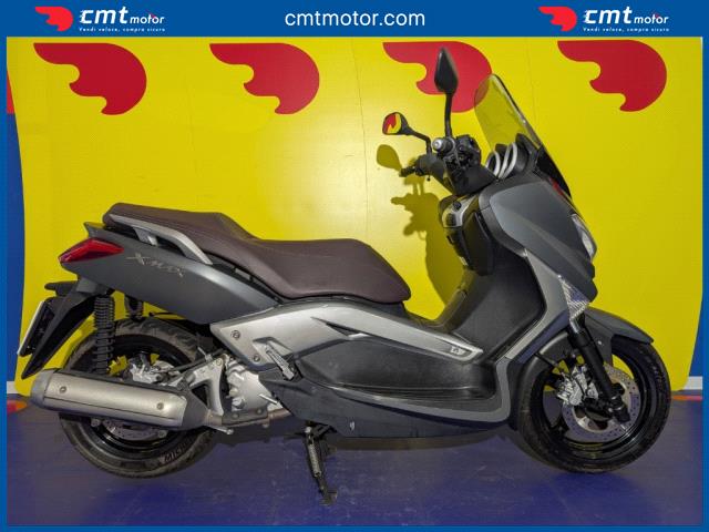 Yamaha X-Max 250