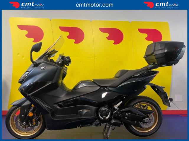 Yamaha T-Max 560