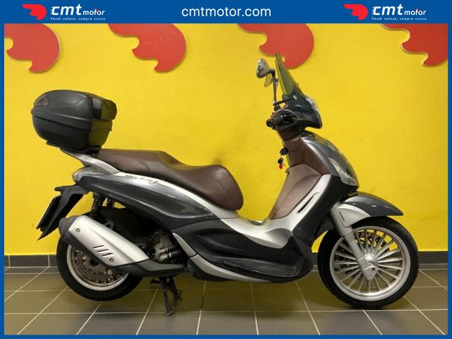 Piaggio Beverly 300