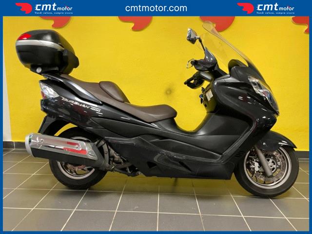 Suzuki Burgman AN 400