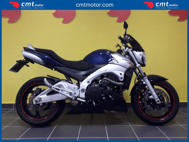 Suzuki GSR 600 - Rozzano (MI) - Via Cassino Scanasio, 41