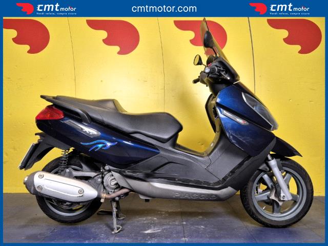 Piaggio X7 250