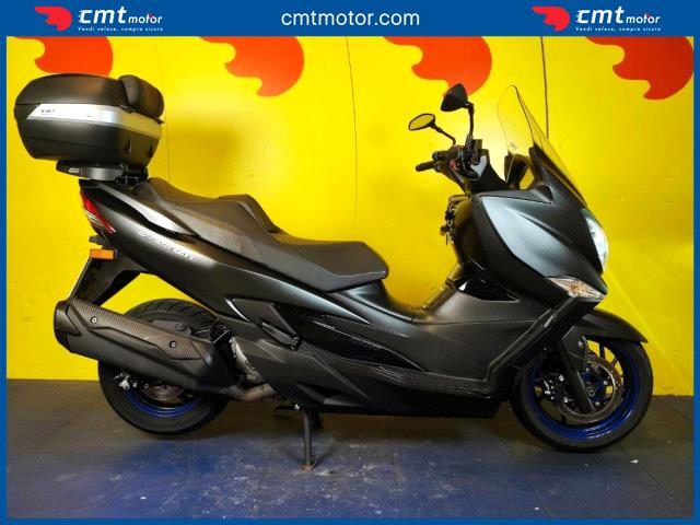 Suzuki Burgman AN 400