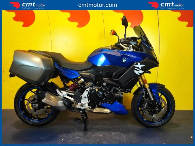 BMW F 900 XR