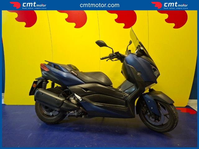 Yamaha X-Max 300