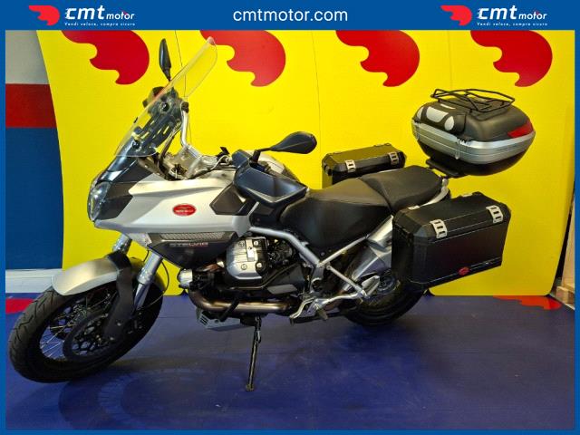Moto Guzzi Stelvio 1200