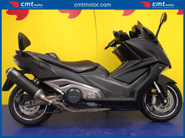 Kymco AK 550