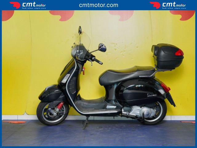 Vespa GTS 300