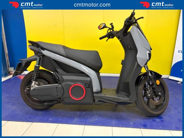 SEAT MO' eSCOOTER 125