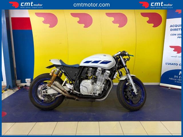 Yamaha XJR 1300