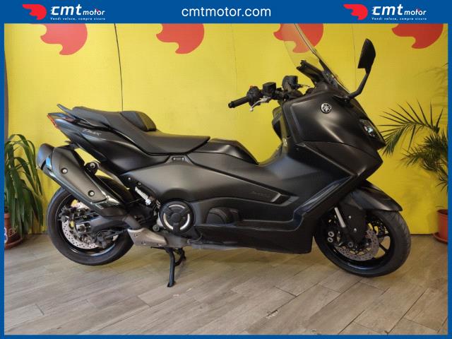 Yamaha T-Max 560