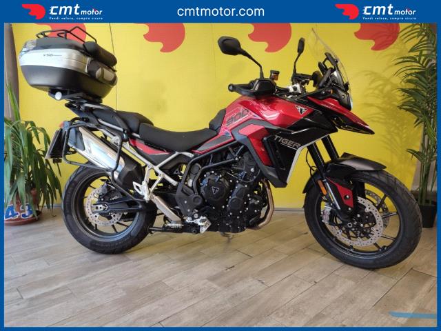 Triumph Tiger 900