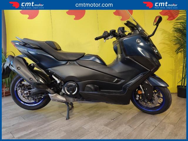 Yamaha T-Max 560