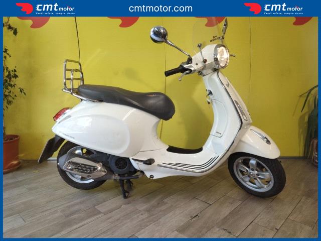 Vespa Primavera 125