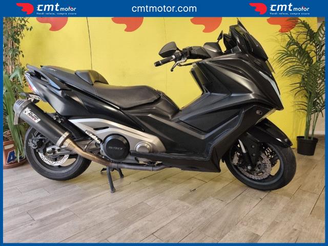 Kymco AK 550