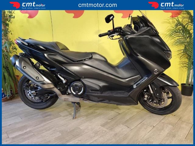 Yamaha T-Max 560