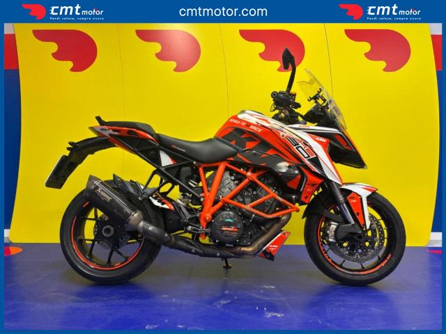 KTM 1290 Super Duke GT