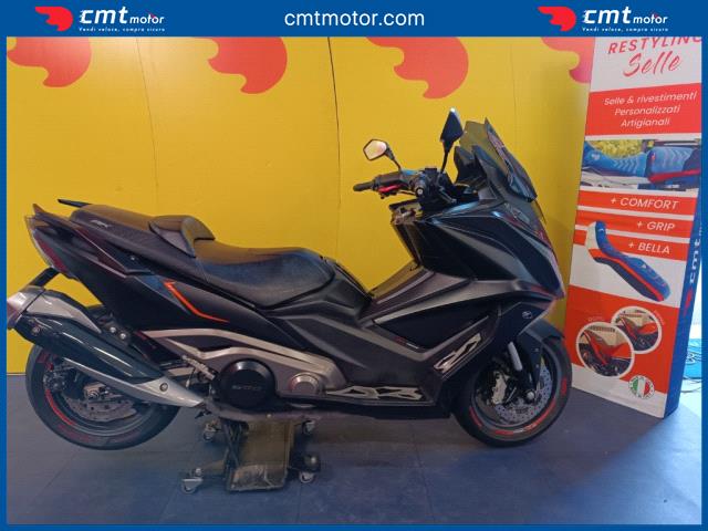 Kymco AK 550 - Lecco (LC) - Via Cavour
