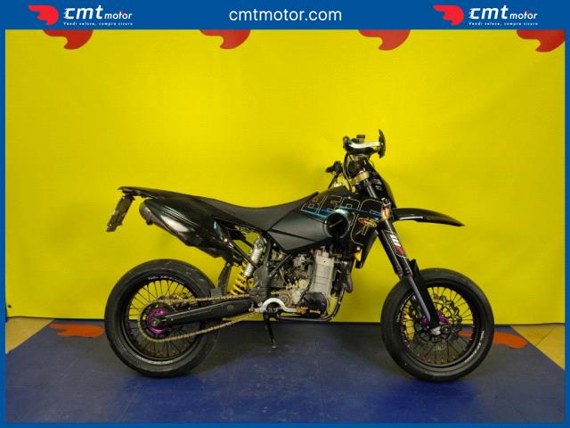 Husaberg FS 650 - Mantova (MN) - Strada Dosso del Corso 23