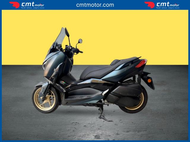 Yamaha X-Max 300