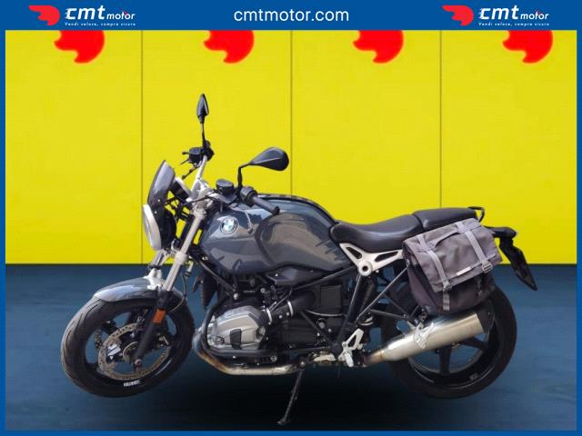 BMW R nine T