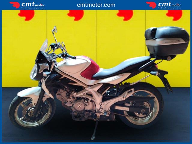Suzuki Gladius 650