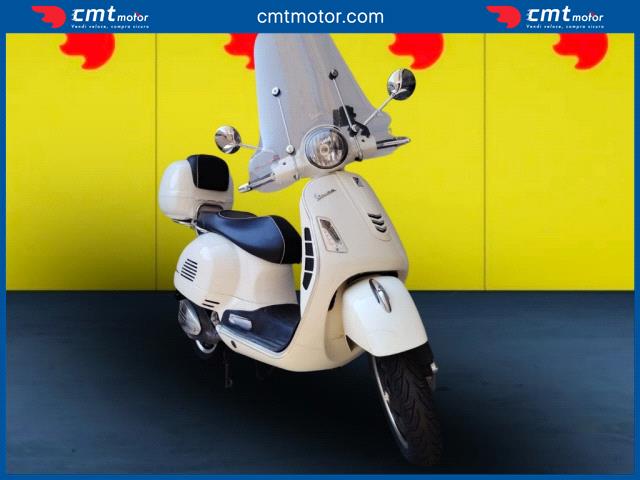 Vespa GTS 300