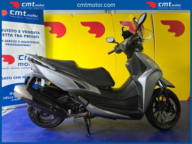 Kymco Agility 300