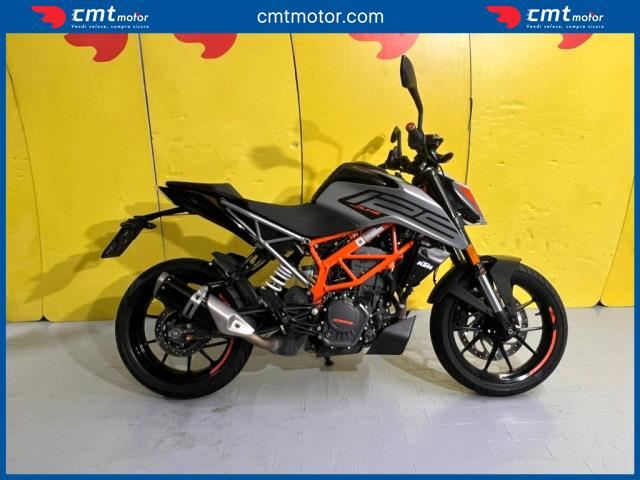 KTM 125 Duke - Merate (LC) - Via Tofane, 2