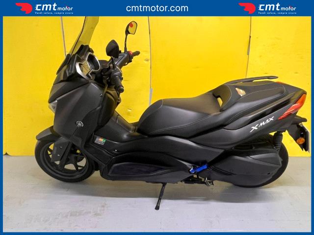 Yamaha X-Max 300 - Merate (LC) - Via Tofane, 2