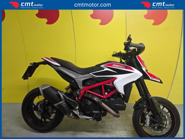 Ducati Hypermotard 821 - Merate (LC) - Via Tofane, 2